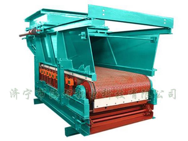 帶式（甲帶）給料機具有運行平穩(wěn)、節(jié)能、環(huán)保等優(yōu)點